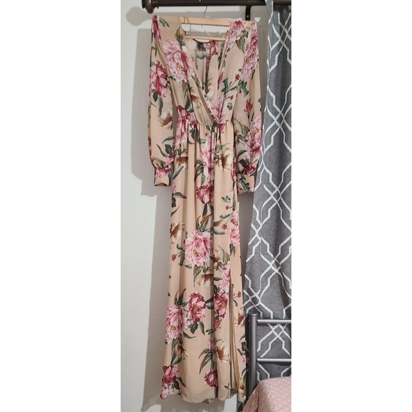 Long sleeve floral chiffon dress - Picture 2 of 8